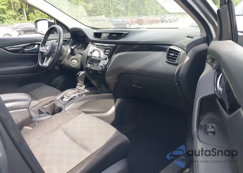 2017 Nissan Rogue Sport Sv из США, поврежденный, VIN JN1BJ1CR4HW142837